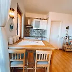 La Veranda Asinara: Vista Mozzafiato * 斯廷蒂诺